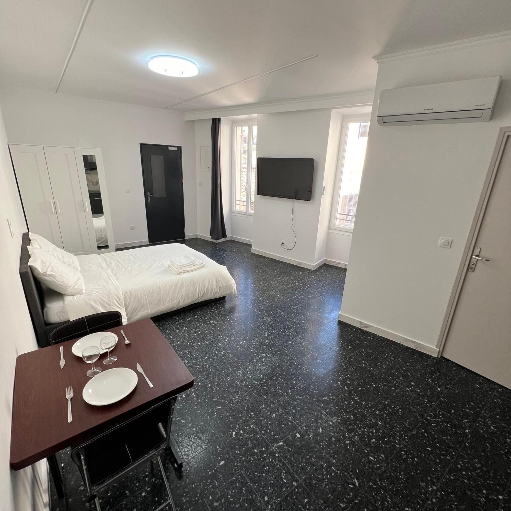 Suite St Charles, Canebiere, Vieux-Port Marseille Eksteriør billede