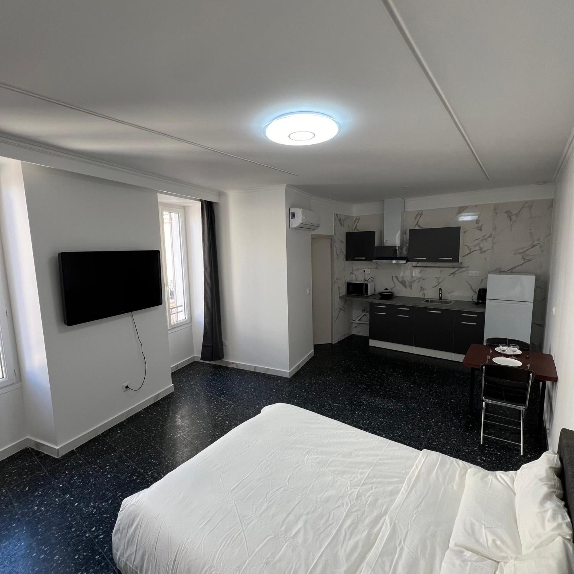 Suite St Charles, Canebiere, Vieux-Port Marseille Eksteriør billede